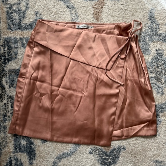 Abercrombie & Fitch Dresses & Skirts - NWT Abercrombie Wrap Skort